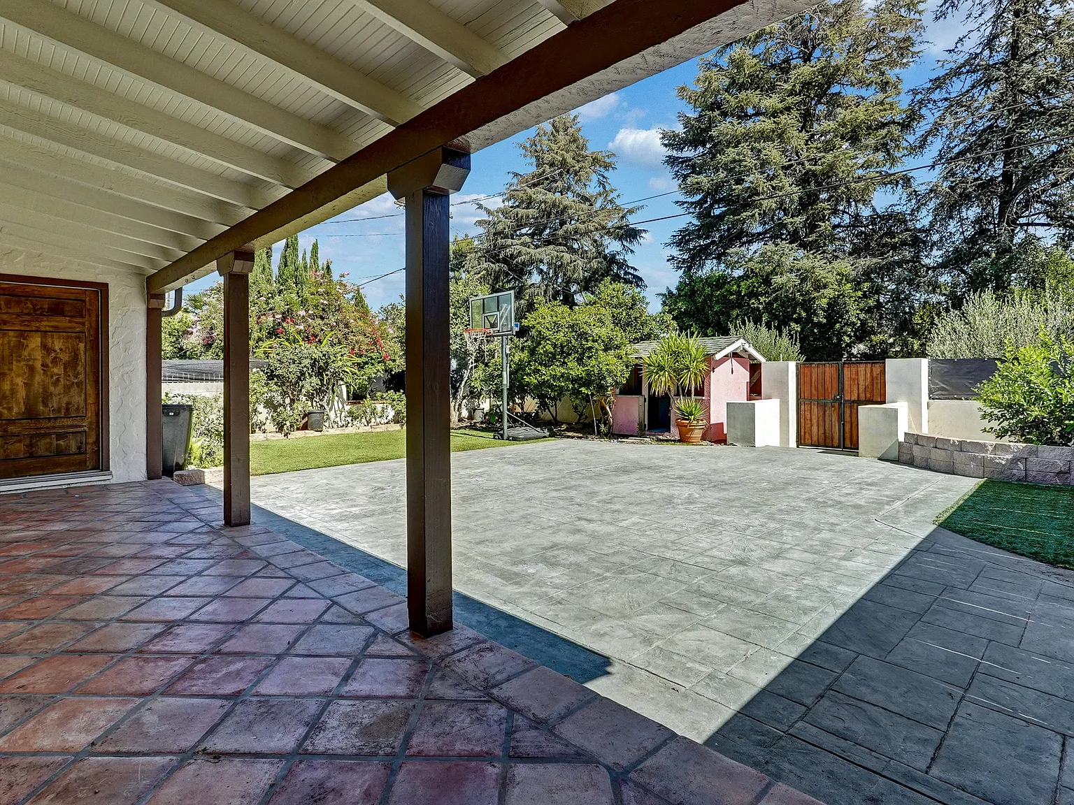 3 bed, 1406 sqft, $3,500 — Photo 3