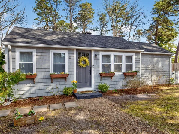 20 Indian Mound Trail, Dennis Port, MA 02639