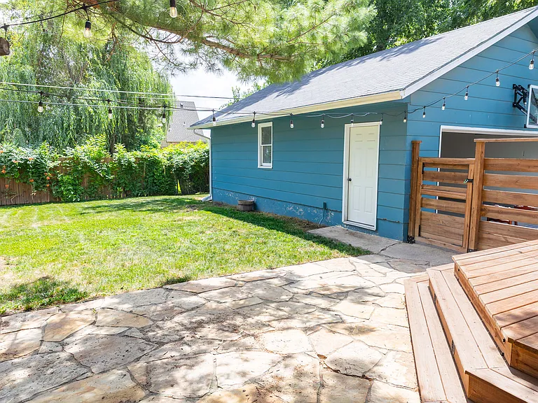534 N Terrace Dr — Photo 29