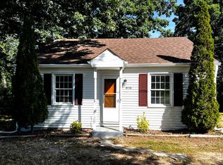 8118 Walnut Cove Rd, Walnut Cove, NC 27052