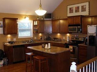 2nd image of 4009 Bennington Dr