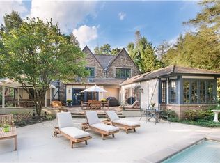 211 Creek Dr, Sewickley, PA 15143