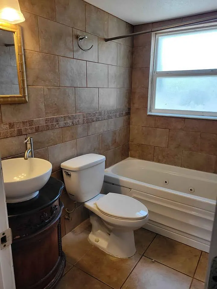 2 bed, 1150 sqft, $1,650 — Photo 2