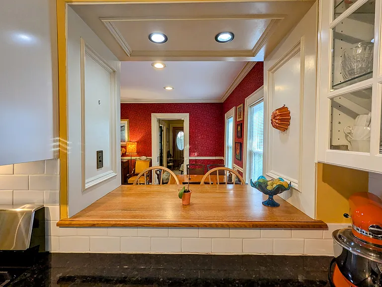 14 Highland Ave — Photo 30