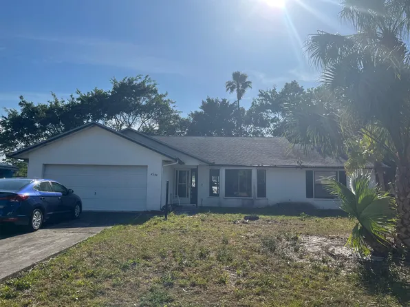 2250 SE Shelter Drive, Port St Lucie, FL 34952