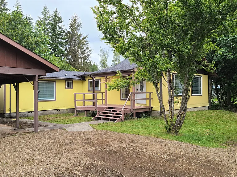 690 Nelson Rd — Photo 13