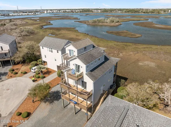 113 Anchor Drive #A, Surf City, NC 28445