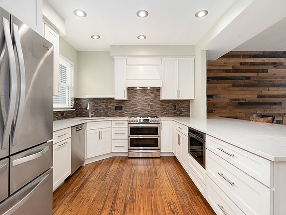 4th image of 3380 W 98th Pl Unit D