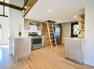 48 Pleasant St #4, Marblehead, MA 01945