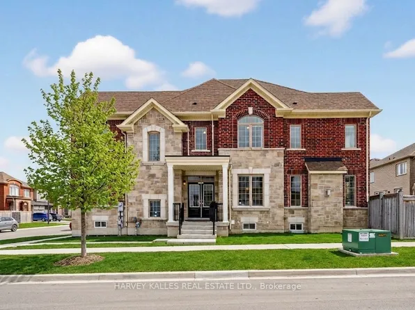 1002 Kingpeak Cres, Pickering, ON L1X 0H3