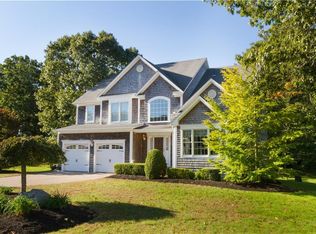 17 Wicklow Rd, Westerly, RI 02891