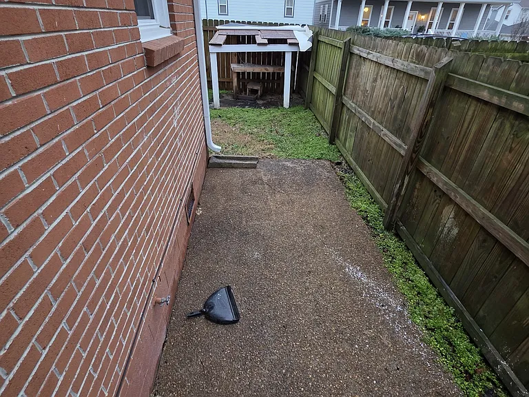 6201 California Ave — Photo 14