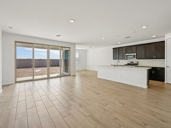 North Copper Canyon - Violet Interior Image 3