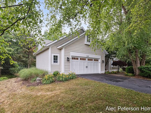 5th image of 1269 Bentwood Ct