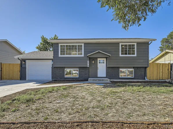 279 Ley Drive, La Salle, CO 80645