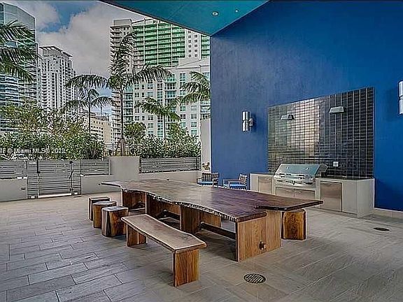 5th image of 1300 Brickell Bay Dr APT 4002