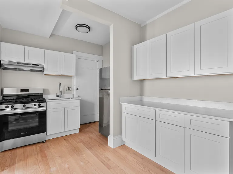 19 Agassiz Street — Photo 24