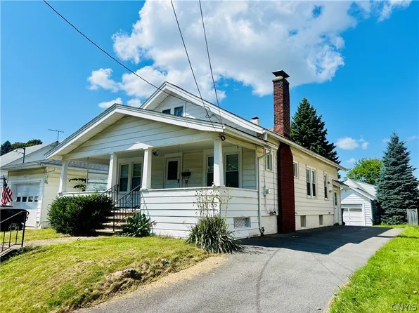 1233 N Glencove Rd, Syracuse, NY 13206