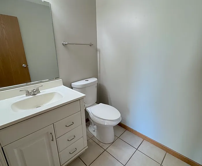 5643 Barney Ln — Photo 9