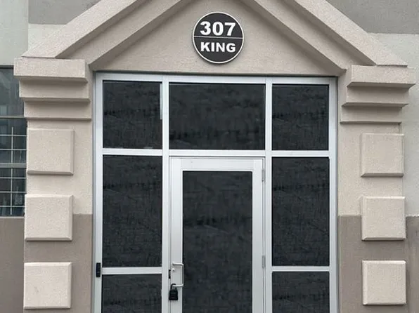307 King St E, Hamilton, ON