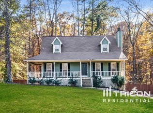 579 Stratford Dr, Douglasville, GA 30134
