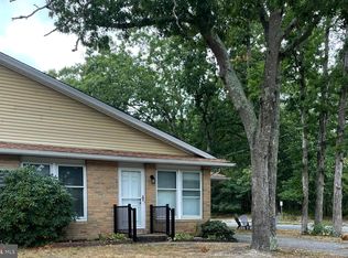 18 Acorn Rd #A, Manahawkin, NJ 08050