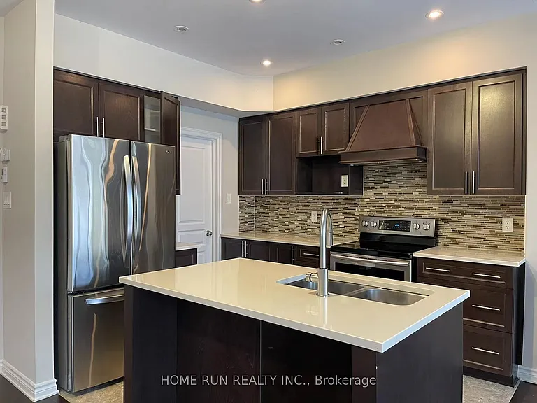 333 Ardmore St — Photo 4