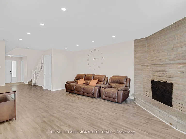 42 Baxter Cres — Photo 11
