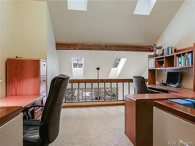Landing Office
