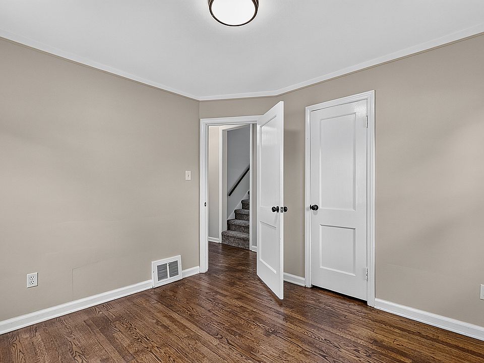 825 N Edison Ave, photo 10
