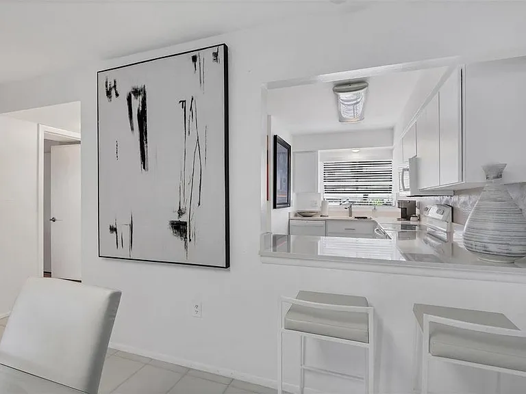 4660 Ocean Blvd #N1 — Photo 15