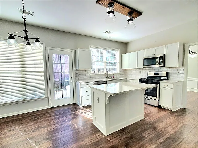 5260 W Price Rd — Photo 12