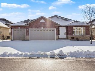45 Helen Dr E, Haldimand County, ON N0A1H0