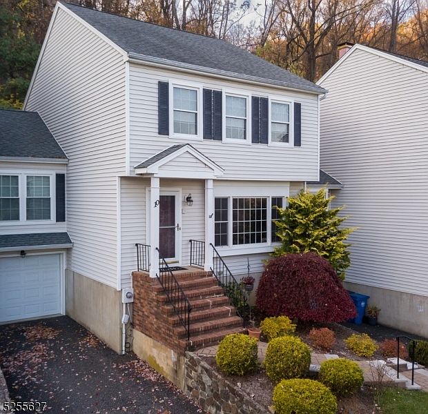 10 Zamrok Way, Morristown, NJ 07960 MLS 3874432 Zillow