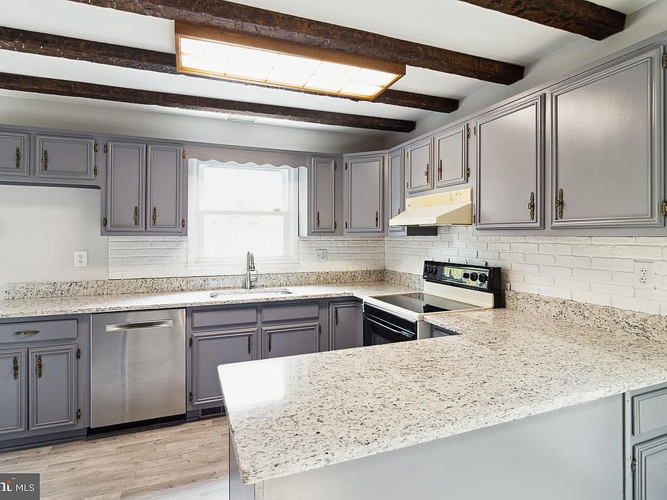 226 9th St Pasadena, MD, 21122 Apartments for Rent Zillow