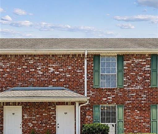 3rd image of 3256 Timberlane Way Dr APT 109