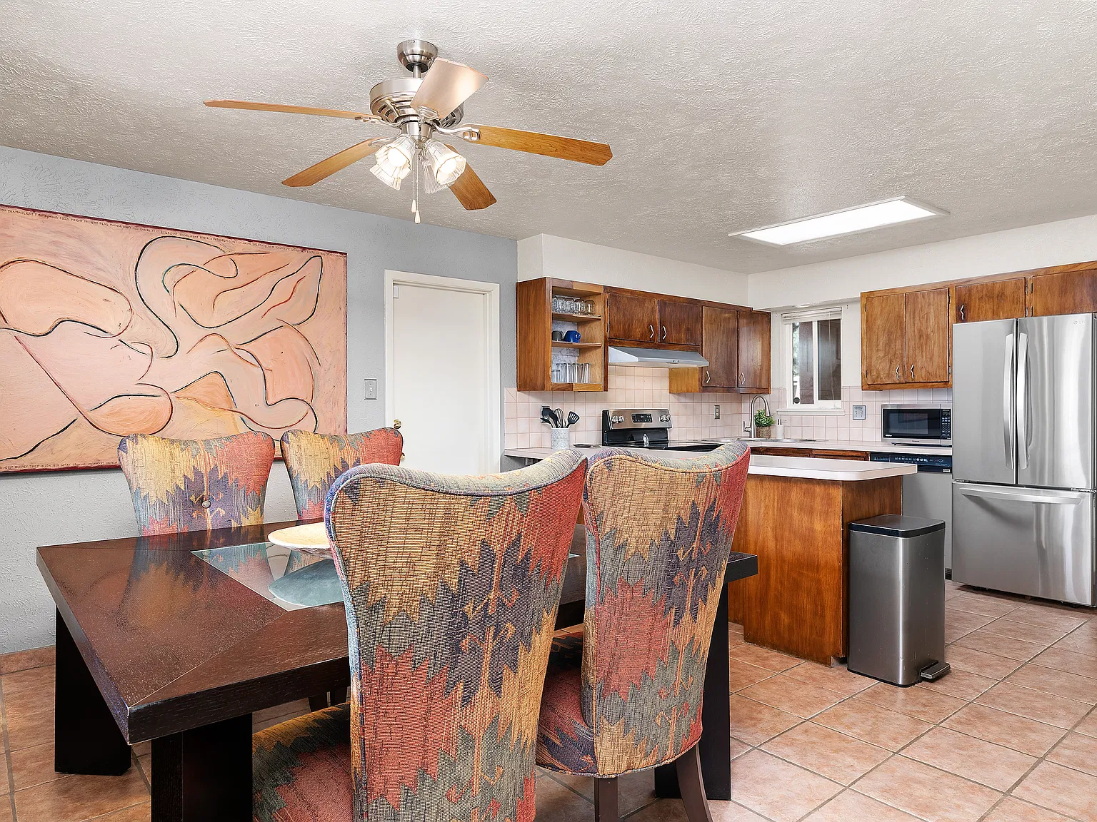 3325 Betts Dr NE — Photo 4