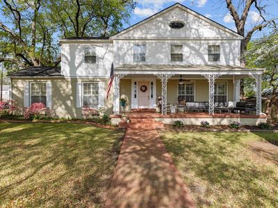 216 S Montgomery St, Gilmer, TX, 75644