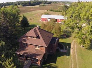 32700 Palm St NW, Cambridge, MN 55008