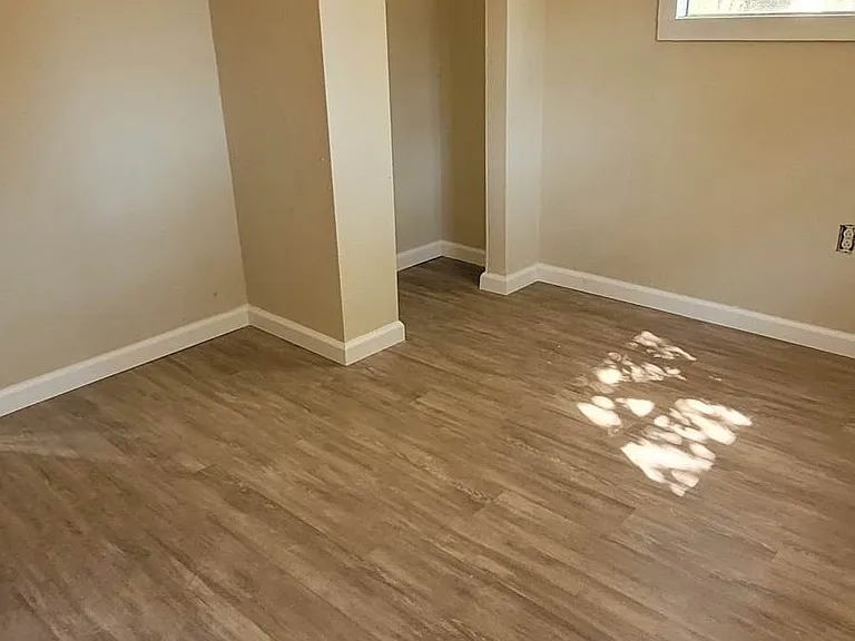 882 E Chestnut Ave — Photo 6