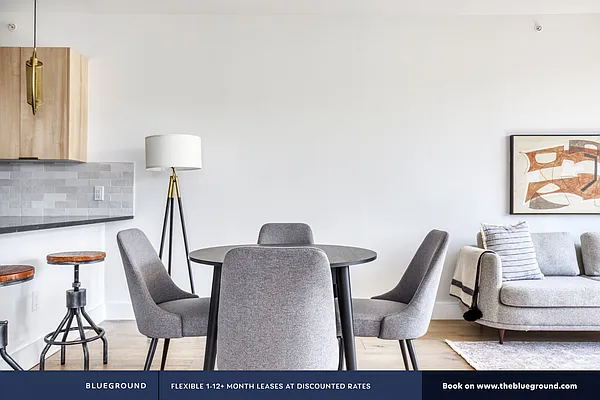 Rented by The Blueground | media 302