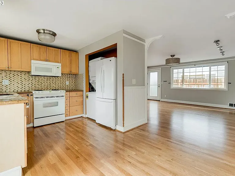3304 SE 15th Ave — Photo 8