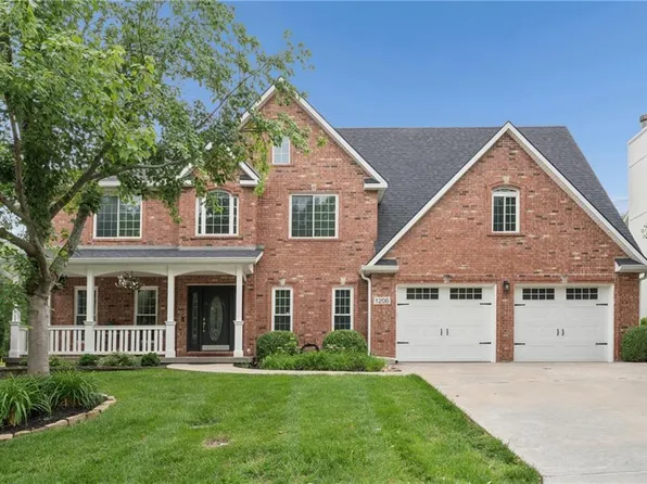 1206 SW Misty Crk, Blue Springs, MO 64015