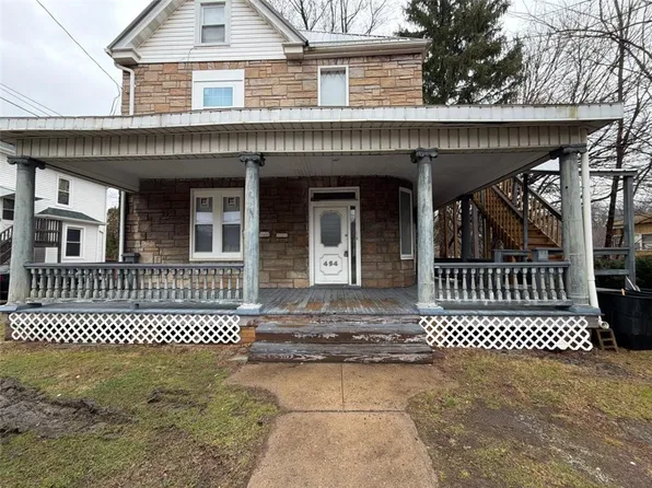 454 Freeport St, New Kensington, PA 15068
