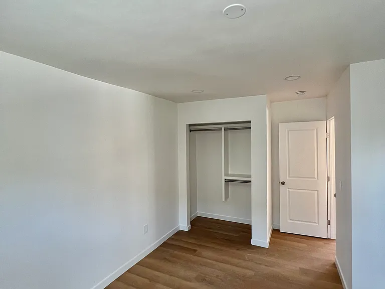 7147 Mohawk St #1 — Photo 10