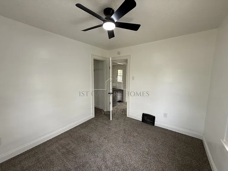778 Ravenswood St — Photo 17