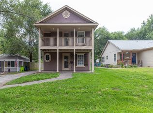 315 SW 9th St, Blue Springs, MO 64015