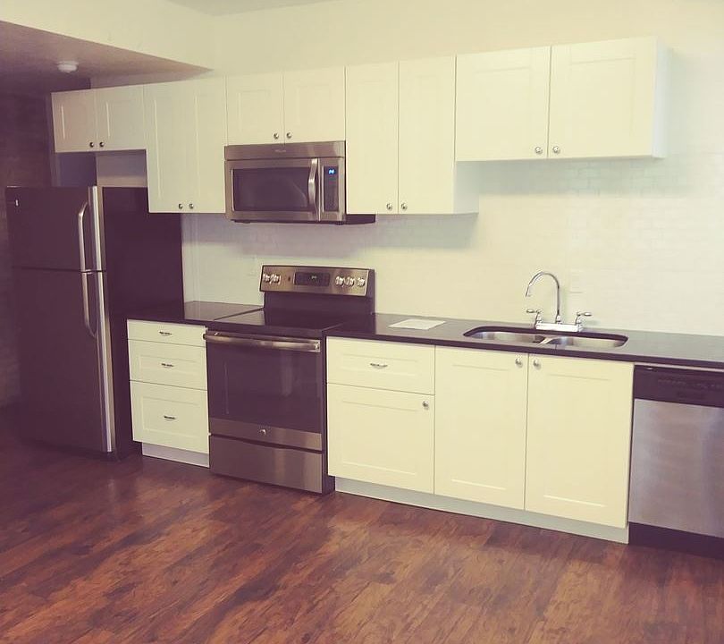 1st image of 125 S 900 E APT 18
