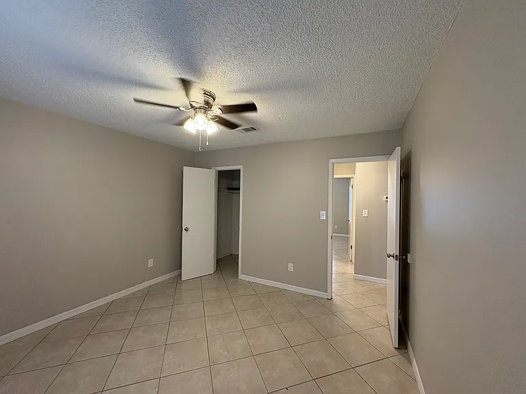 3354 La Leyenda Ct — Photo 12