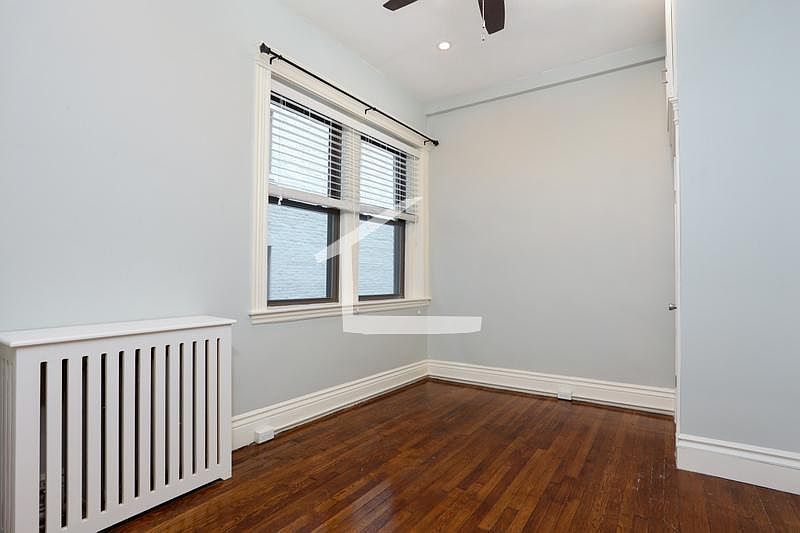 2nd image of 56 Charlesgate E #133M